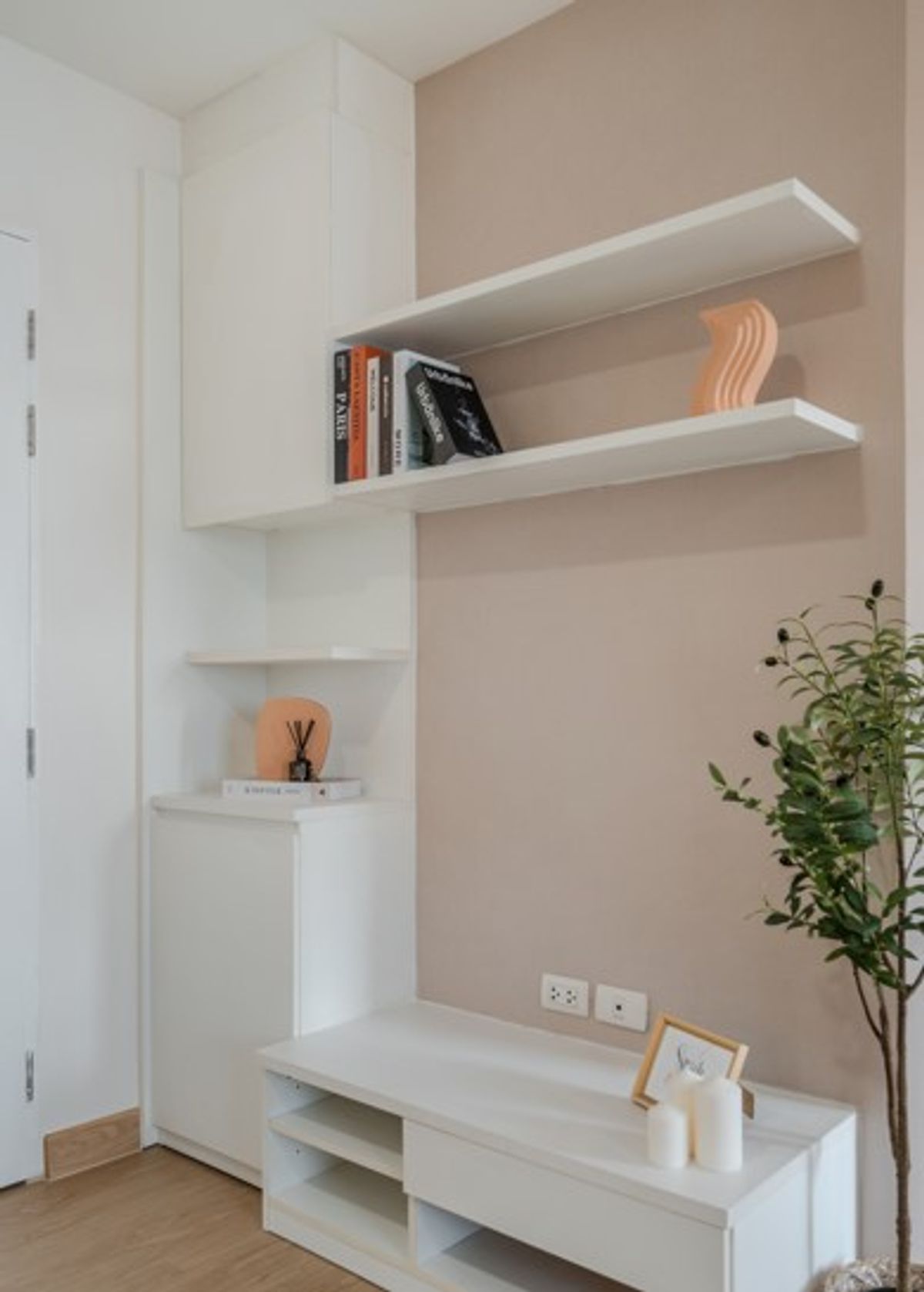 ขายคอนโดปิ่นเกล้า จรัญสนิทวงศ์ : 📌ขายคอนโด The Trust ปิ่นเกล้า ขนาด 29.03 ตรม. 1ห้องนอน 1ห้องน้ำ ชั้น17 วิวโล่ง สวย แอร์+เฟอร์นิเจอร์ครบ พร้อมอยู่ราคาเพียง 1.89ล้านบาท!!