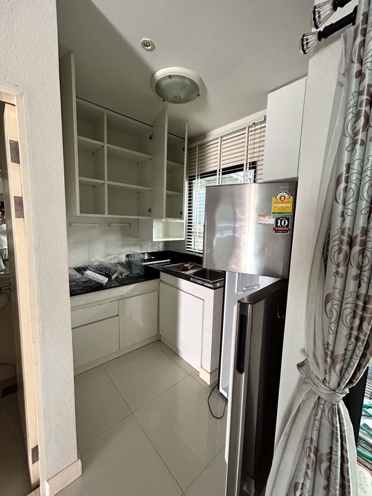 For RentTownhomeRattanathibet, Sanambinna : Townhome pets allowed, 3 floors, opposite Central Rattanathibet, 5 minutes walk to the BTS