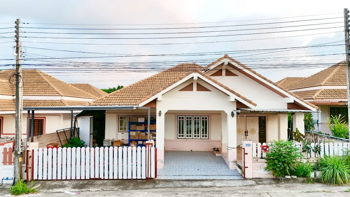 ขายบ้านระยอง : บ้านเดี่ยวชั้นเดียว พื้นที่เยอะในราคาเพียง 2 ล้านต้นๆ #หมู่บ้านบุญรักษา2 #โซนโขดหิน  #น้ำไม่ท่วม
