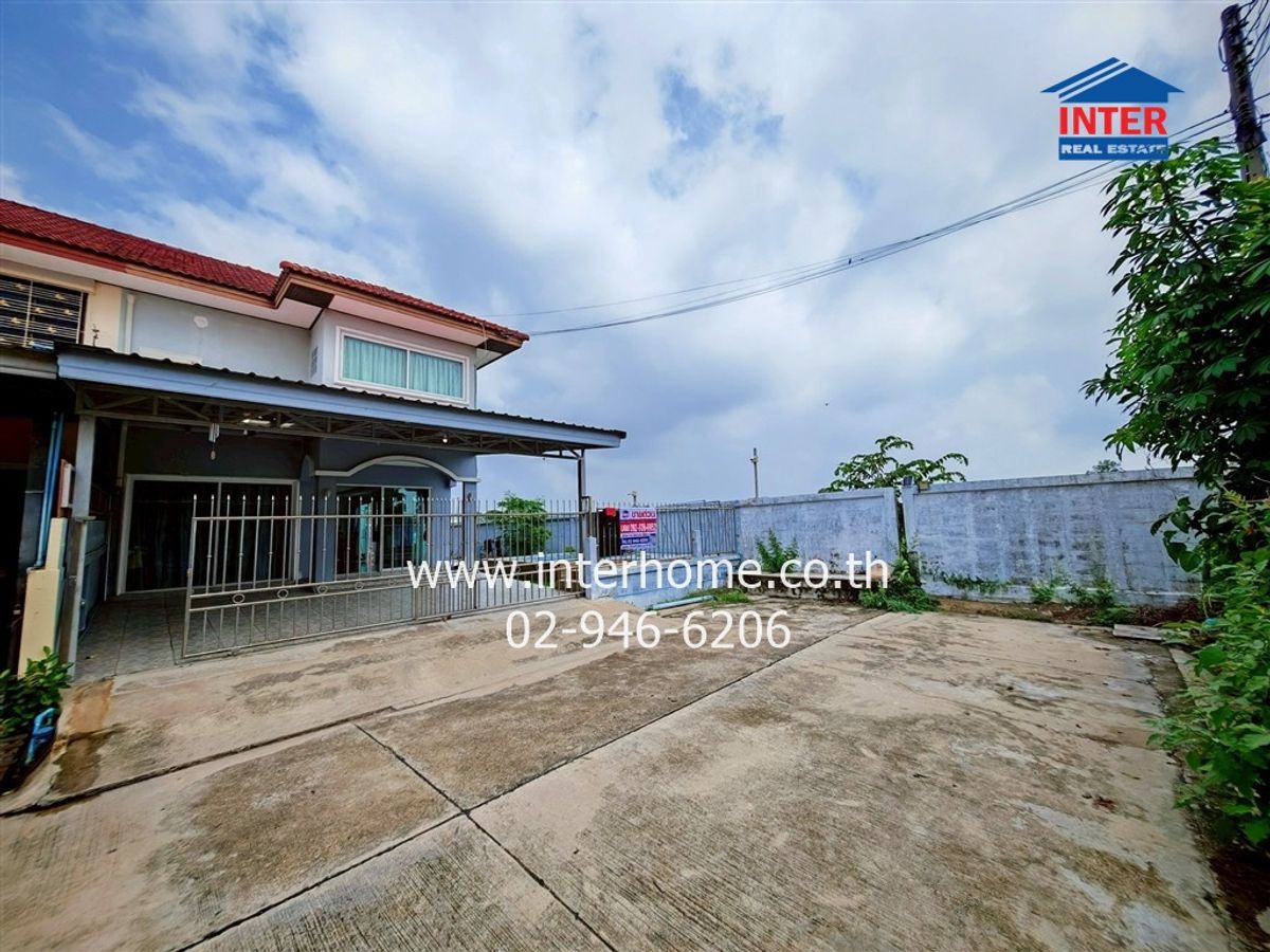 For SaleNakhon Pathom : Twin house, 2 floors, 42.3 sq.w., Ek Siam-Khlong Yong Village Khlong Yong-Nakhon Pathom Road (3004) Phutthamonthon Nakhon Pathom