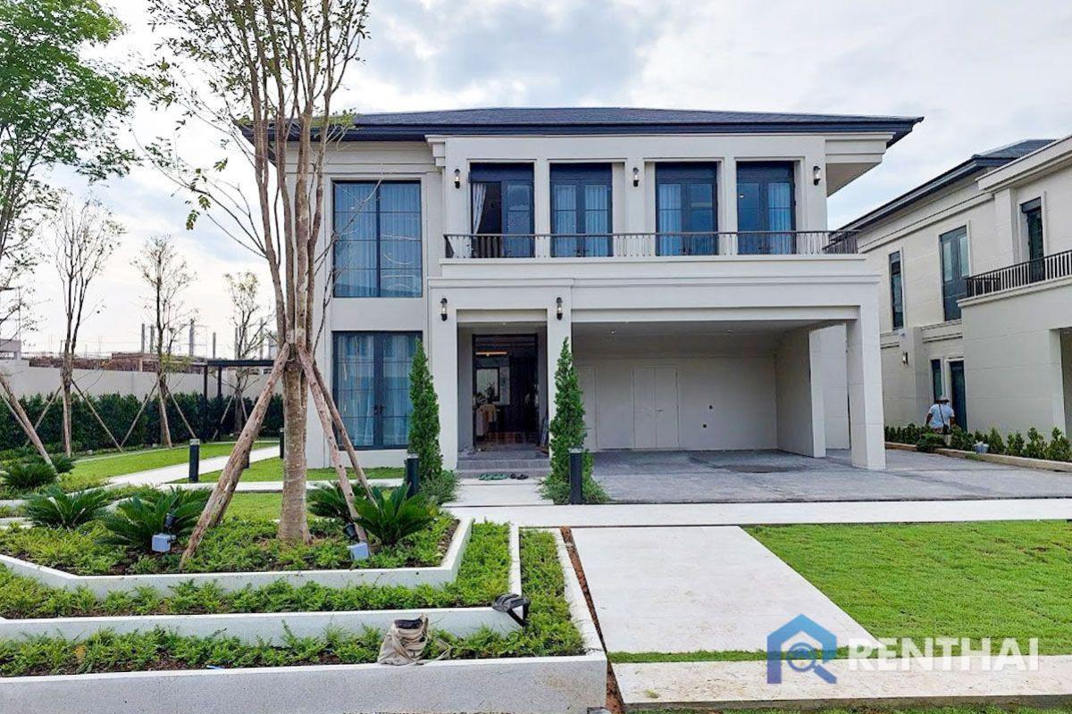 For SaleHousePattaya, Bangsaen, Chonburi : For sale a large luxury detached house with private pool