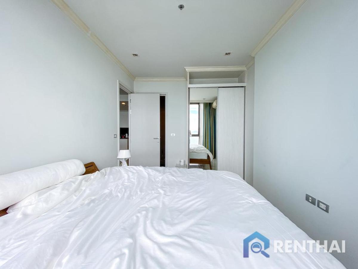 ขายคอนโดพัทยา บางแสน ชลบุรี สัตหีบ : คอนโดหรูห้องนอน 1 ห้องที่บ้านปลายฮาดพัทยา: พร้อมเฟอร์นิเจอร์ครบครันและสิ่งอำนวยความสะดวกทันสมัย - 10.5  ล้านบาท