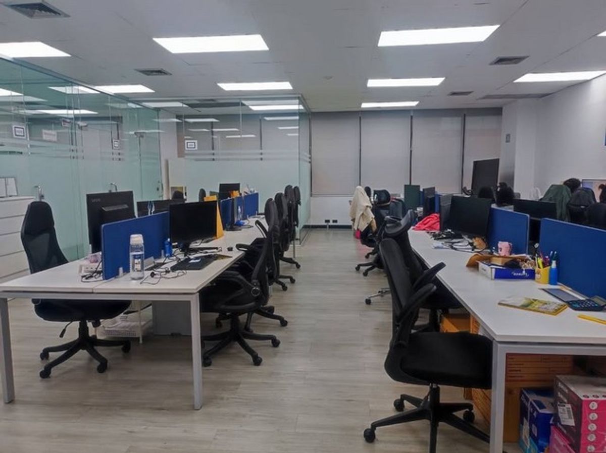 ให้เช่าสำนักงานบางนา แบริ่ง ลาซาล : HR2516ให้เช่าพื้นที่สำนักงานขนาด 145 ตรม.ในอาคารบางนาคอมเพล็กซ์ พร้อมเข้าอยู่ ทำเลติดถนนบางนา-ตราด 