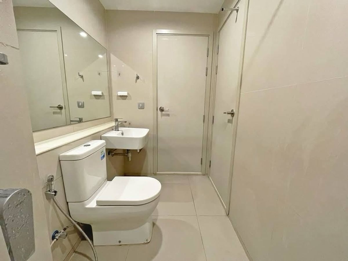 For SaleCondoSamut Prakan,Samrong : Condo for sale aspire Erawan Prime, 7th floor, city view, size 35.29 sq.m., price 3,000,000 baht