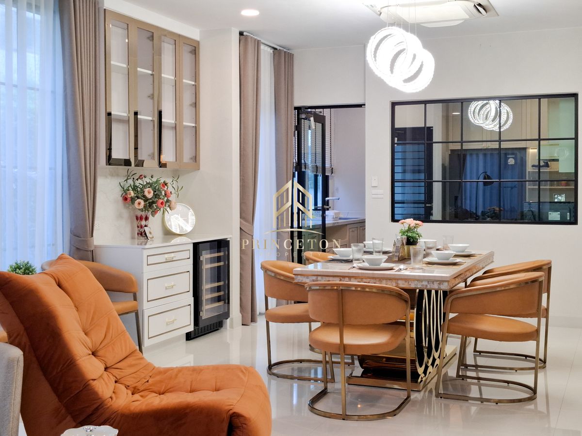 HousePattanakan, Srinakarin : Luxury House For Sale or Rent Nantawan Rama 9 New Krungthep Kreetha