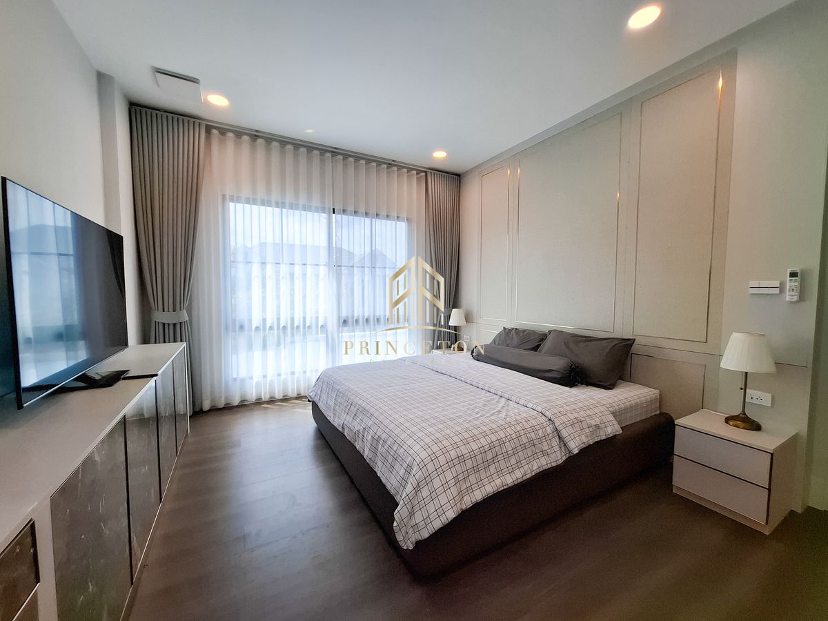 HousePattanakan, Srinakarin : Luxury House For Sale or Rent Nantawan Rama 9 New Krungthep Kreetha