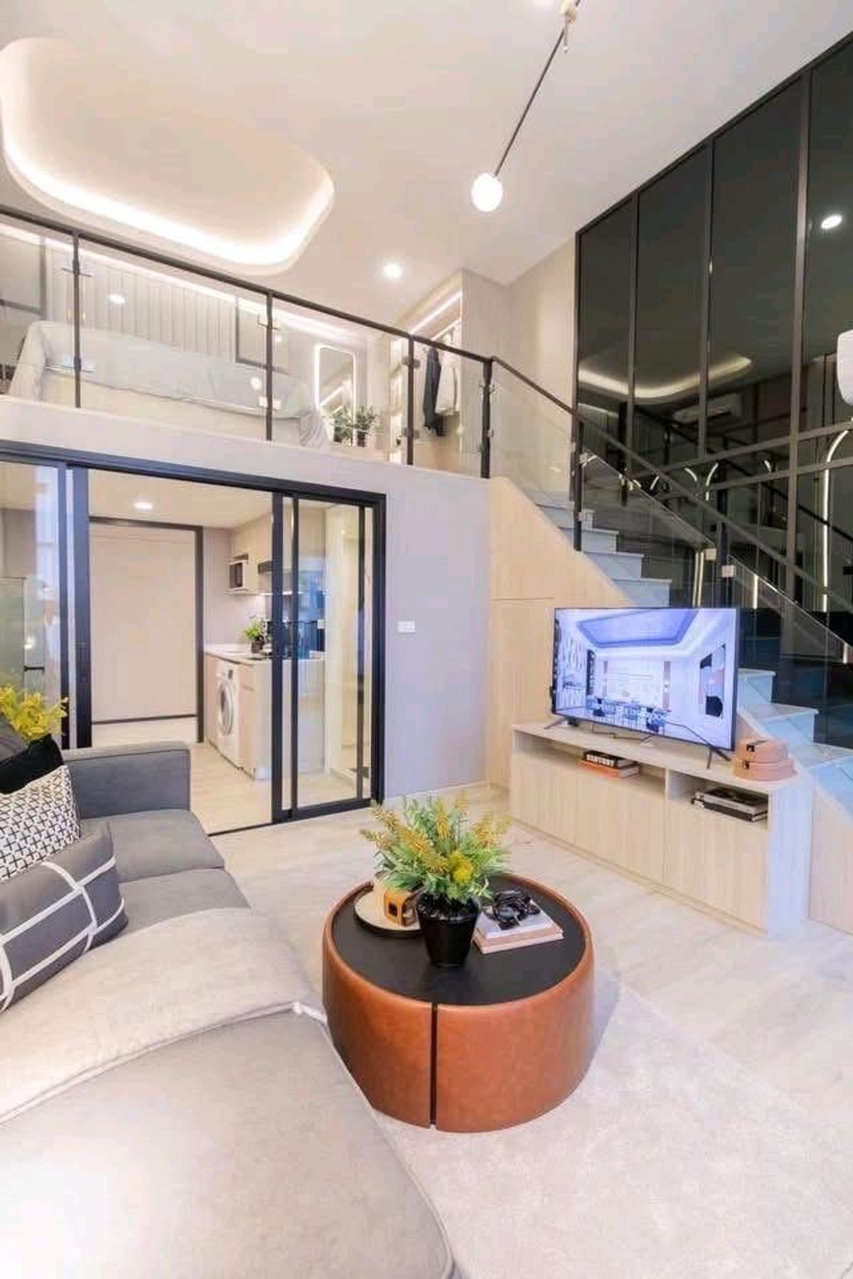 Sale DownCondo : (Ownner ขายเองจ้า )  
ขายดาวน์คอนโด 2ชั้น เลี้ยงสัตว์ได้ ‼️ขายเพียง 80,000  ‼️ จากยอด 118,300(ณ งวดที่ 8) ‼️ - - ผ่อนต่องวดที่ 9-33 ราคางวดละ 6900
- งวดสุดท้าย งวดที่ 34 ชำระเต็ม 250,000 (ไม่จำเป็นต้องชำระ สามารถยื่นกู้ได้)
- ต่อลองและสามารถคุยกันได้
