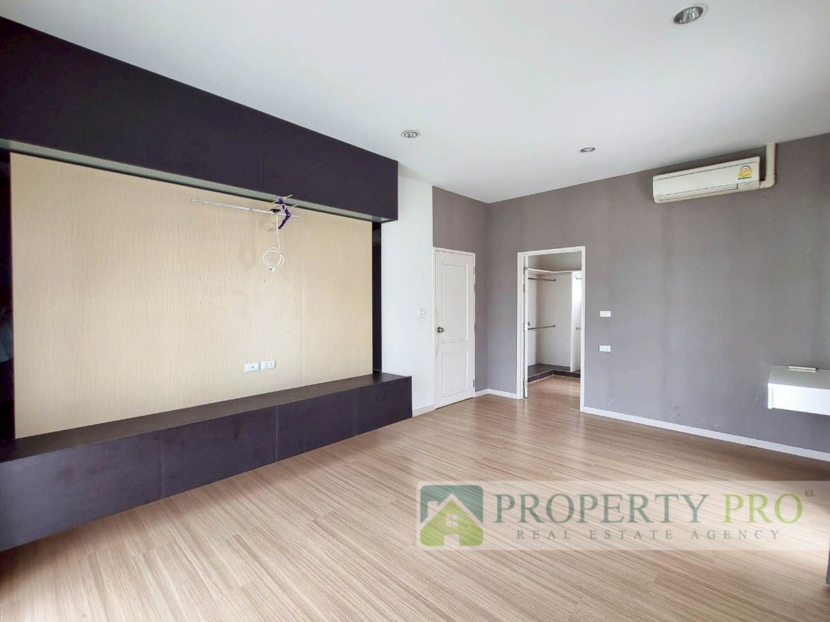 ขายบ้านสมุทรปราการ สำโรง : ขาย บ้าน วิลล่า โนวา เทพารักษ์ บ้านเดี่ยว 4 ห้องนอน ขนาด 54 ตรว 216 ตรม ใกล้ บางนา บางพลี แพรกษา บางปู : EL25R-006