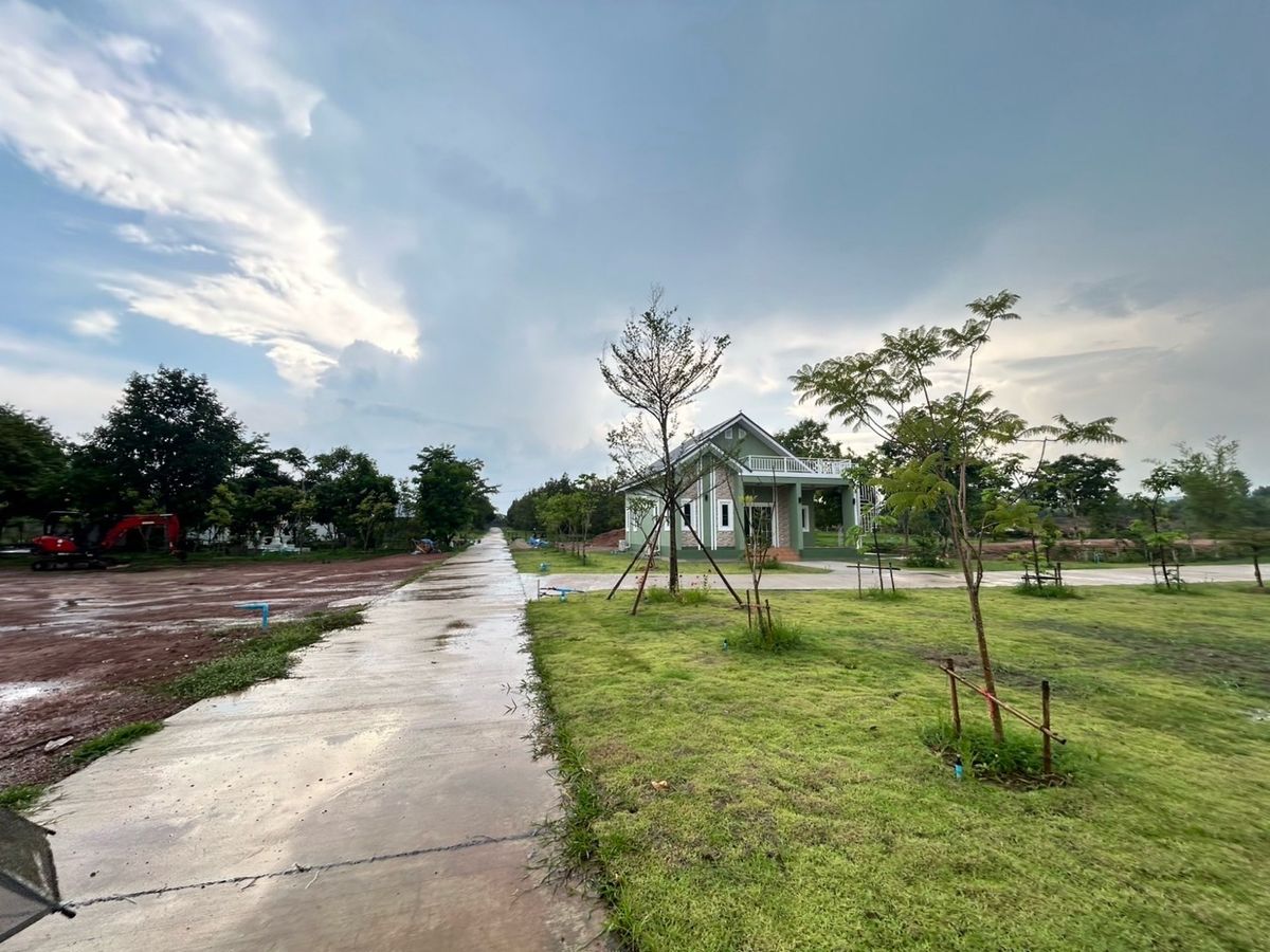 For SaleHotel&Apartment BusinessPrachin Buri : Resort for sale with 14.3 rai of fruit orchard house