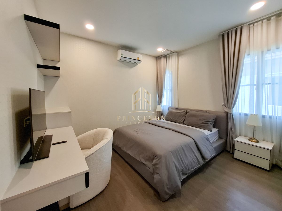 HousePattanakan, Srinakarin : Luxury House For Sale or Rent Nantawan Rama 9 New Krungthep Kreetha