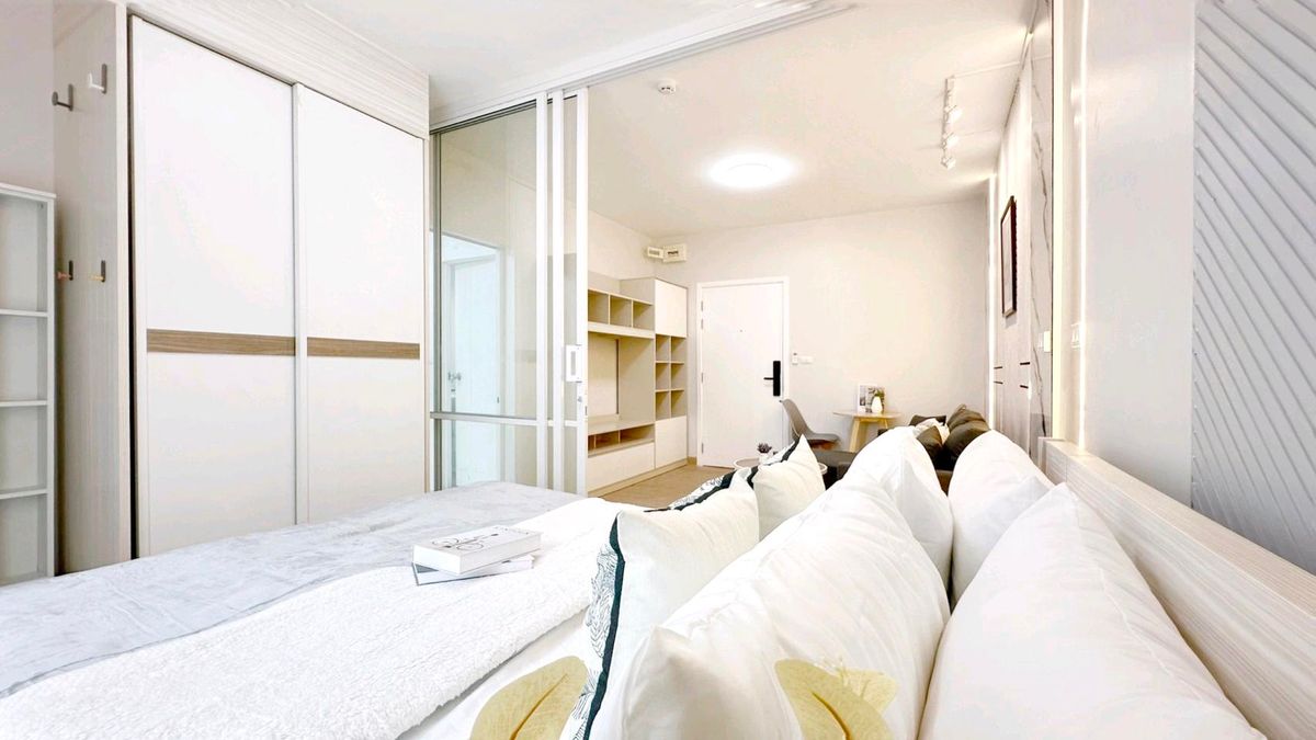 For SaleCondoPinklao, Charansanitwong : Stop the head.‼ ️ No need to hire a mechanic. You dont have to decorate the room by yourself. Save decoration budget We are ready to be ready. ✨️✨️ Book first. ✨️✨️ Free Down 🌳🌳 Unio Charan 3 (𝐔𝐧𝐢𝐨 𝟑 𝟑) 🌳🌳