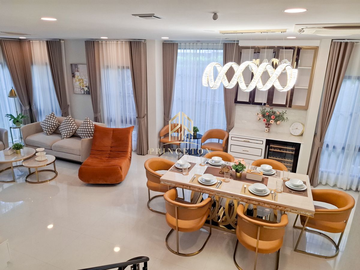 HousePattanakan, Srinakarin : Luxury House For Sale or Rent Nantawan Rama 9 New Krungthep Kreetha