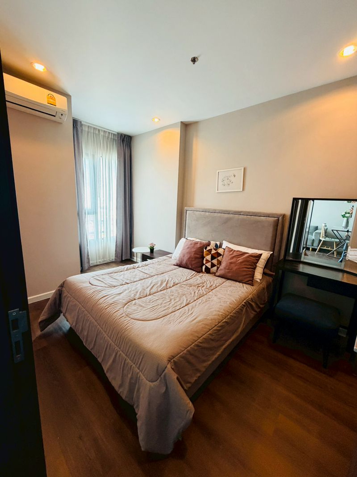 ให้เช่าคอนโดสุขุมวิท อโศก ทองหล่อ : 🔴17,000฿🔴 𝗖 𝗘𝗸𝗸𝗮𝗺𝗮𝗶┃ซี เอกมัย ✅ ใกล้ BTS เอกมัย ยินดีบริการ🙏สนใจทัก 𝙇𝙄𝙉𝙀 มานะคะ (ตอบไวมาก):​📱 รหัสทรัพย์​ 6901-0804📱: ไอดีไลน์:@bbcondo88