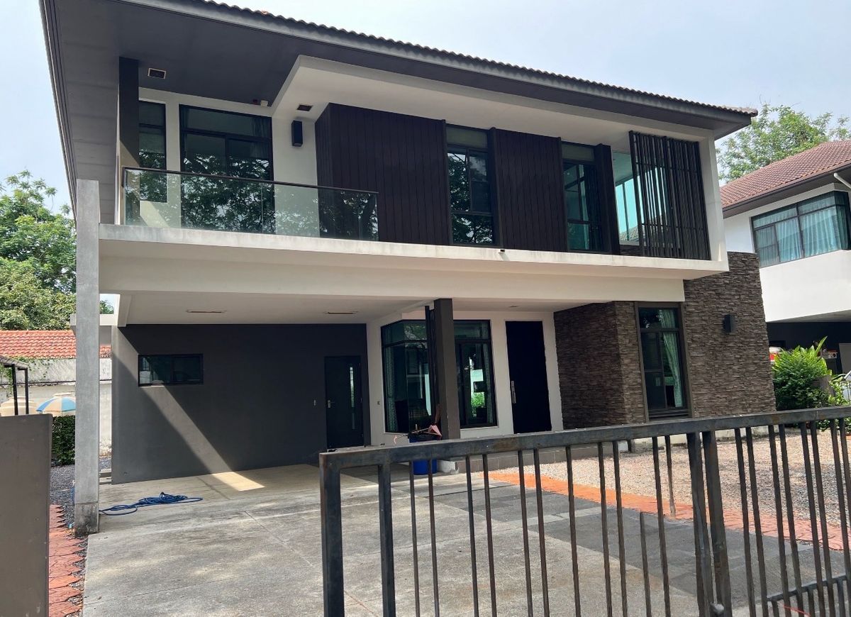 ขายบ้านนวมินทร์ รามอินทรา : 💥💥 #ขายด่วน 💥💥
𝐒𝐢𝐧𝐠𝐥𝐞 𝐇𝐨𝐮𝐬𝐞 𝐌𝐚𝐧𝐭𝐡𝐚𝐧𝐚 𝐑𝐚𝐦𝐢𝐧𝐭𝐫𝐚 - 𝐖𝐨𝐧𝐠𝐰𝐞𝐚𝐧
บ้านเดี่ยว มัณฑนา รามอินทรา - วงแหวน

