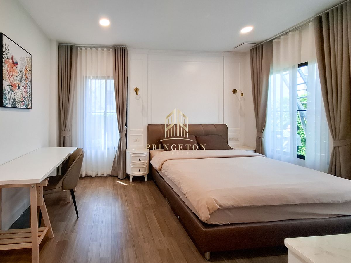HousePattanakan, Srinakarin : Luxury House For Sale or Rent Nantawan Rama 9 New Krungthep Kreetha