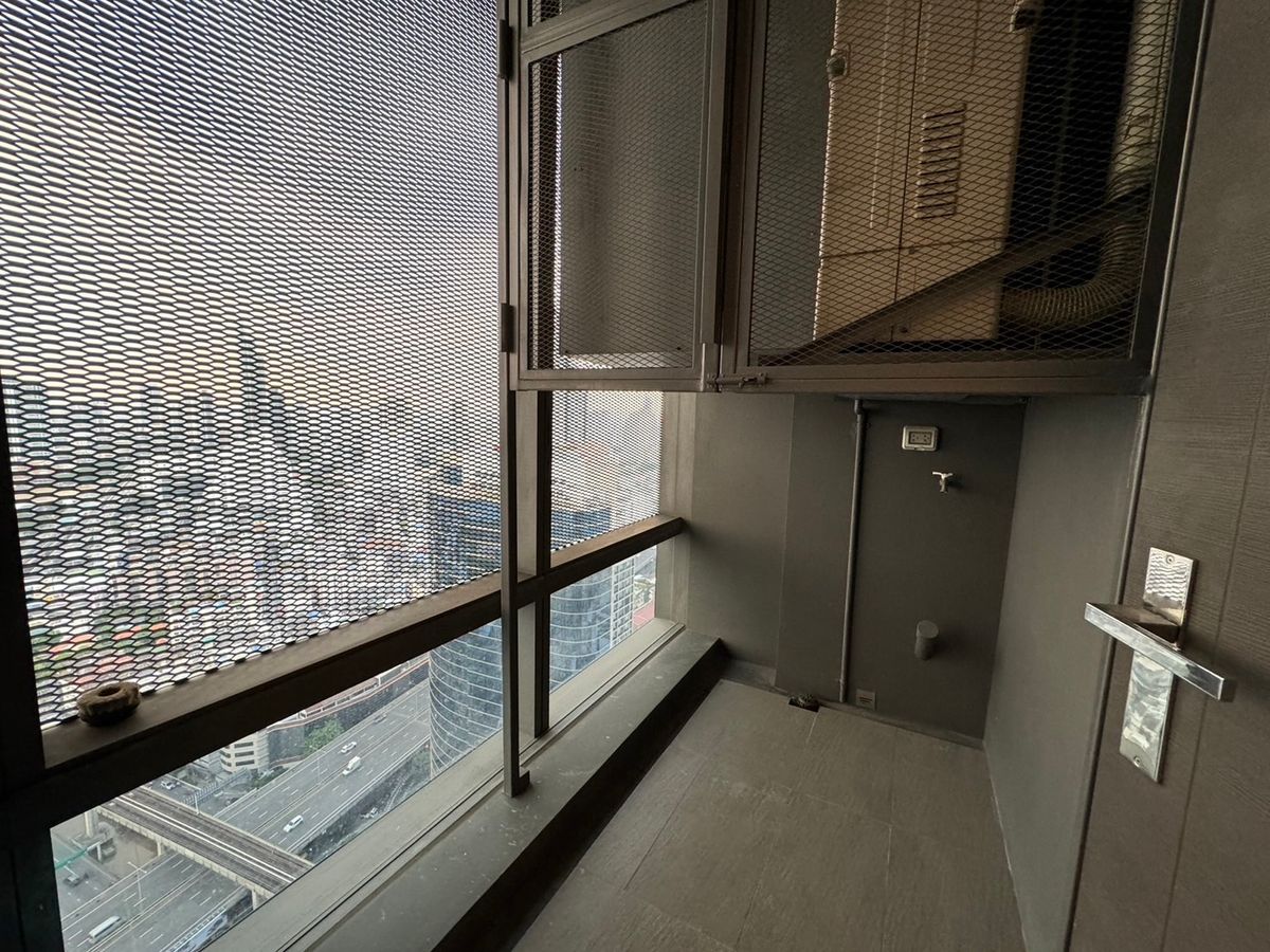 ให้เช่าคอนโดสาทร นราธิวาส : The Bangkok Sathorn 1ห้องนอน 1ห้องน้ำ ราคาพิเศษ ห้องพร้อมอยู่