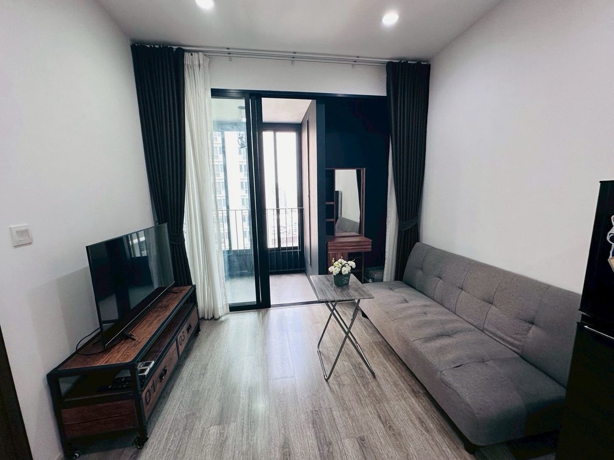 ให้เช่าคอนโดพระราม 9 เพชรบุรีตัดใหม่ RCA : เช่า Ideo Mobi Asoke 1b1b  32 sqm