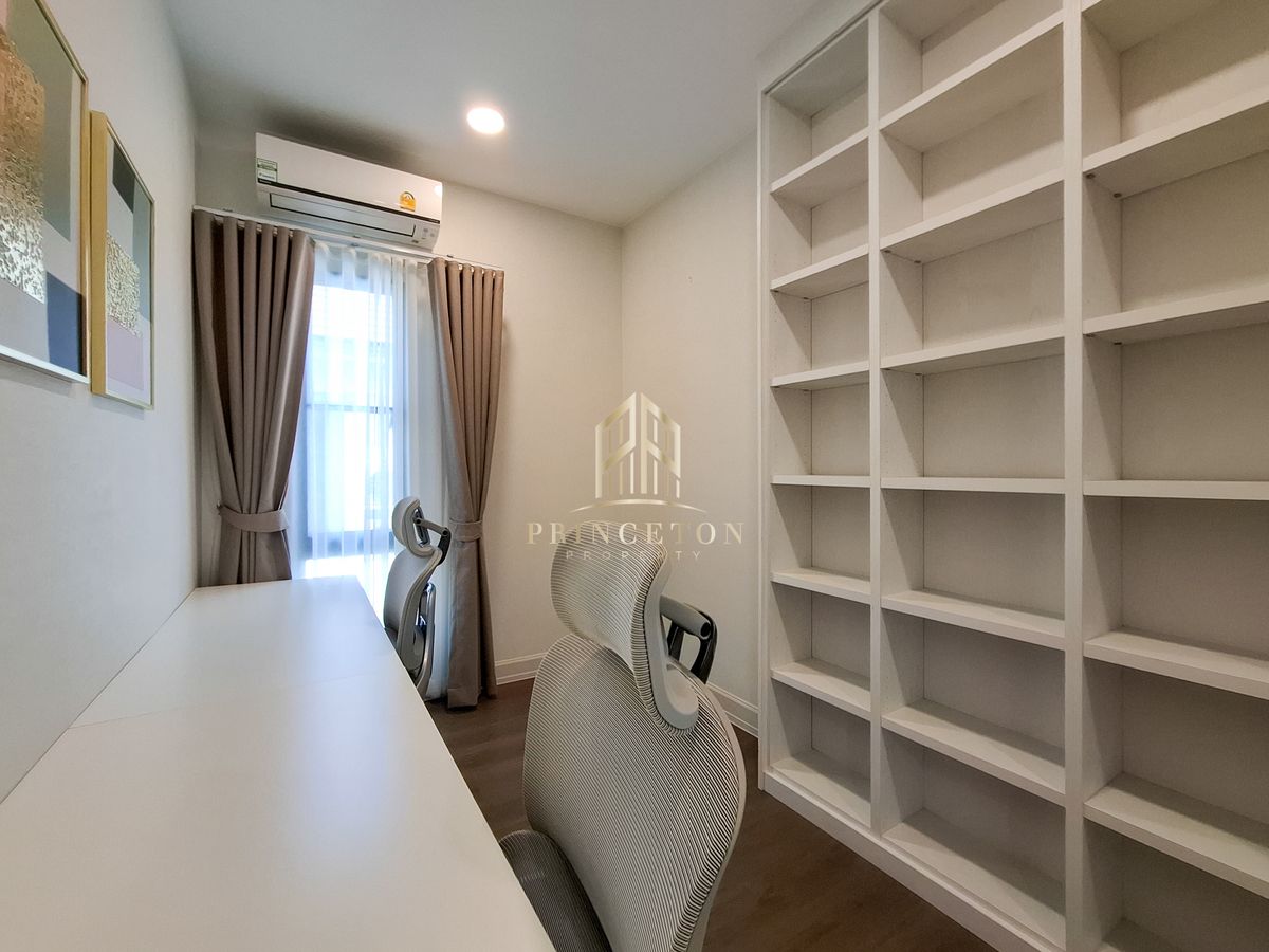 HousePattanakan, Srinakarin : Luxury House For Sale or Rent Nantawan Rama 9 New Krungthep Kreetha