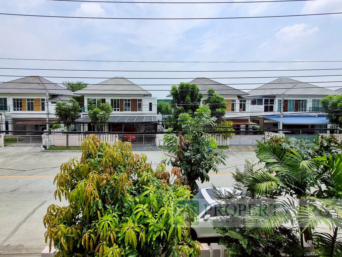 ขายบ้านสมุทรปราการ สำโรง : ขาย บ้าน วิลล่า โนวา เทพารักษ์ บ้านเดี่ยว 4 ห้องนอน ขนาด 54 ตรว 216 ตรม ใกล้ บางนา บางพลี แพรกษา บางปู : EL25R-006