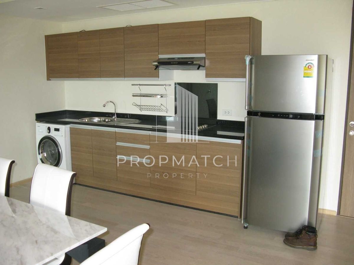 ขายคอนโดสุขุมวิท อโศก ทองหล่อ : ขายราคาดีที่สุด!! ในโครงการ Noble Remix Thonglor (3bad3bath 110 ตรม.) เพียง 15.5 ล้านบาท เท่านั้น Tel.0806265693  คุณแบม 