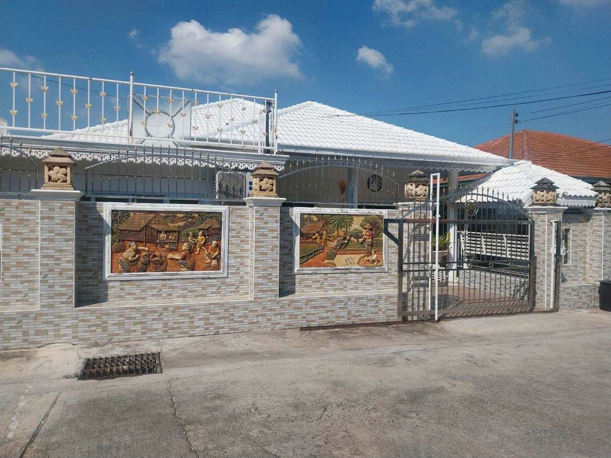 For RentHousePattaya, Bangsaen, Chonburi : Rental of Ekkamongkol Village 4