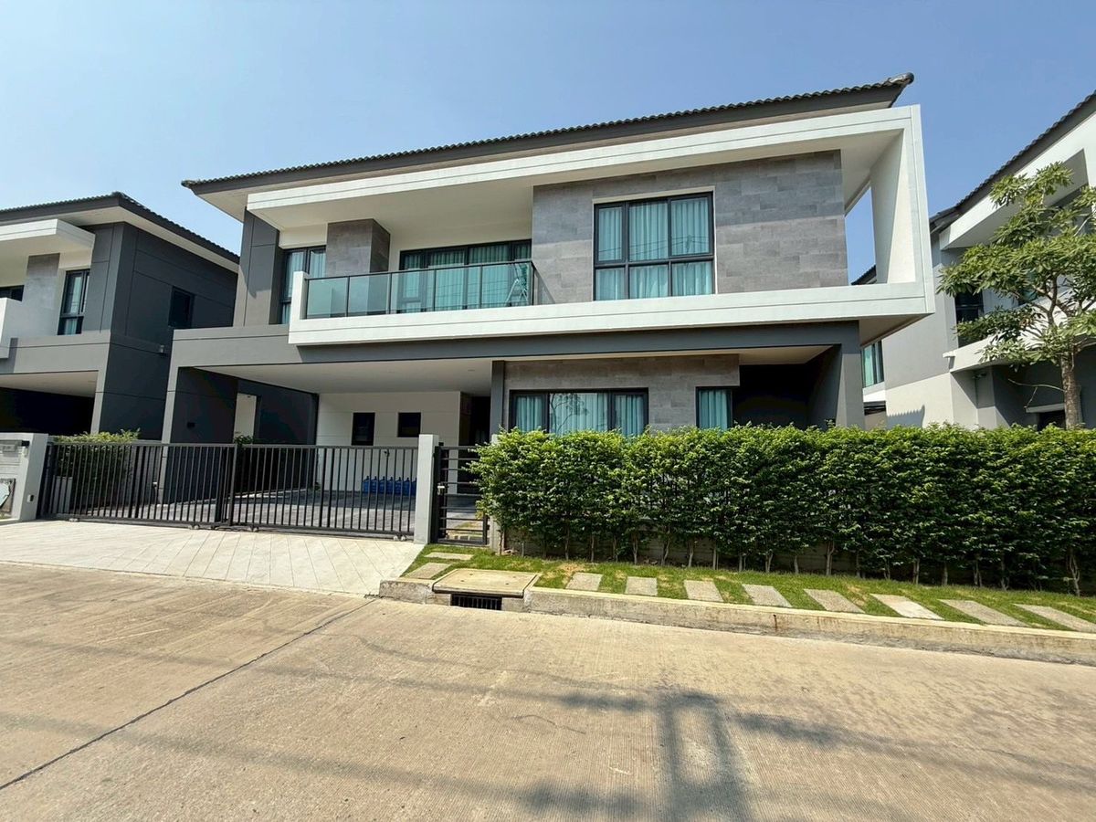 ให้เช่าบ้านบางนา แบริ่ง ลาซาล : The City Bangna - For Rent: 4 Bed, 5 Bath with 3 Parking Spaces near VERSO International School (S03-2027)