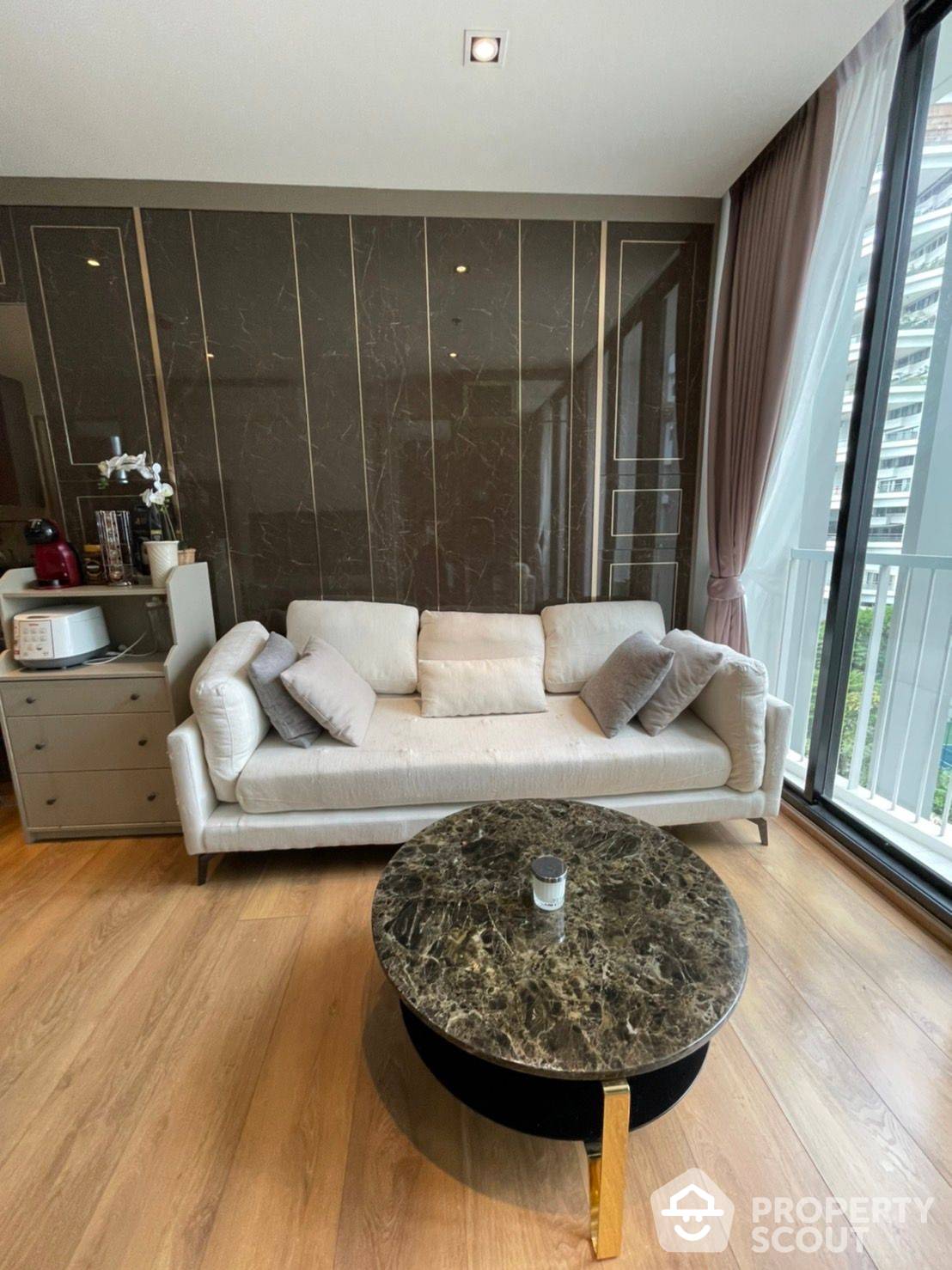 For SaleCondoKhlongtoei, Kluaynamthai : 2-BR Condo at Park Origin Phrom Phong near BTS Phrom Phong