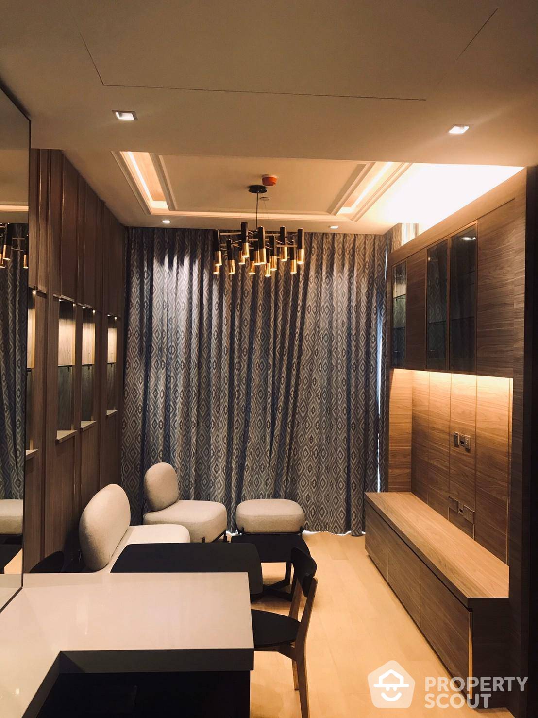 ให้เช่าคอนโดวิทยุ ชิดลม หลังสวน : คอนโด 1-ห้องนอน ที่ 28 ชิดลม ใกล้ BTS ชิดลม