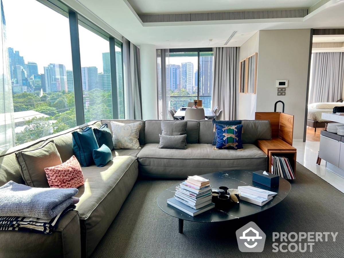 For SaleCondoWitthayu, Chidlom, Langsuan, Ploenchit : 2-BR Condo at Sindhorn Tonson near BTS Ratchadamri