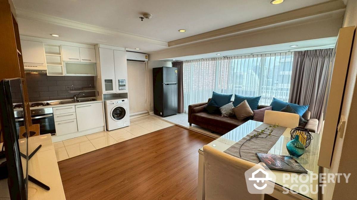 For SaleCondoSukhumvit, Asoke, Thonglor : 2-BR Condo at Grand Park View Asoke near MRT Sukhumvit