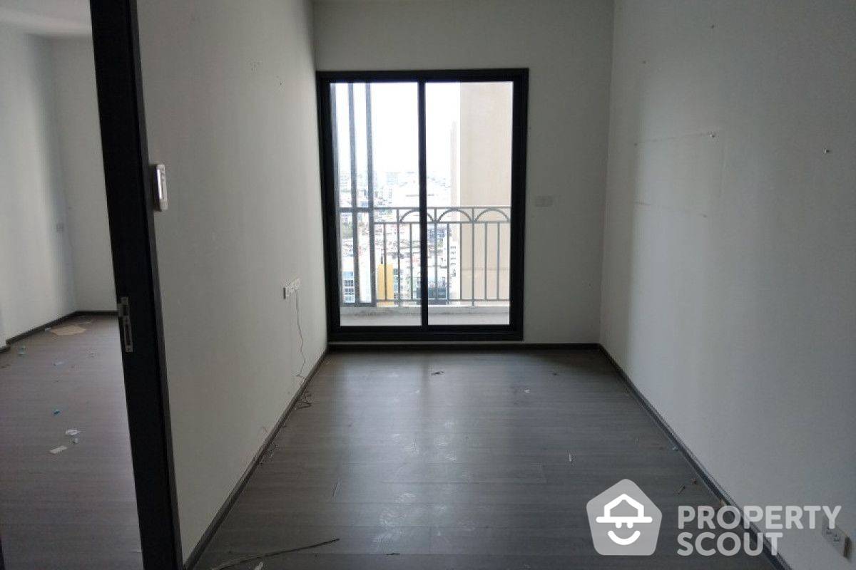 For SaleCondoWongwianyai, Charoennakor : 1-BR Condo at The Rich @ Sathorn - Taksin near BTS Wongwian Yai