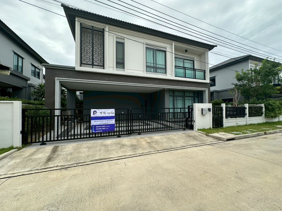 ขายบ้านลาดกระบัง สุวรรณภูมิ : ขายถูกมาก @Grand Britania พระราม 9- กรุงเทพกรีฑา 54.6 ตรวา.4 นอน บ้านเปล่า เฟอร์ฯบางส่วน 10.2 ล้าน