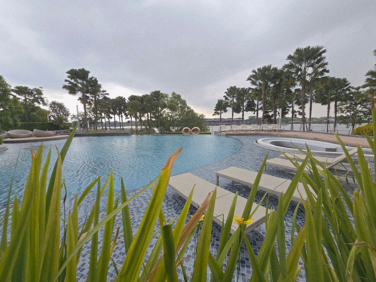 For SaleCondoRama3 (Riverside),Satupadit : Sell ​​high riae condo, resort style, 28th floor, C 99.87 sqm. The room has never been in the River Rama 3 view.