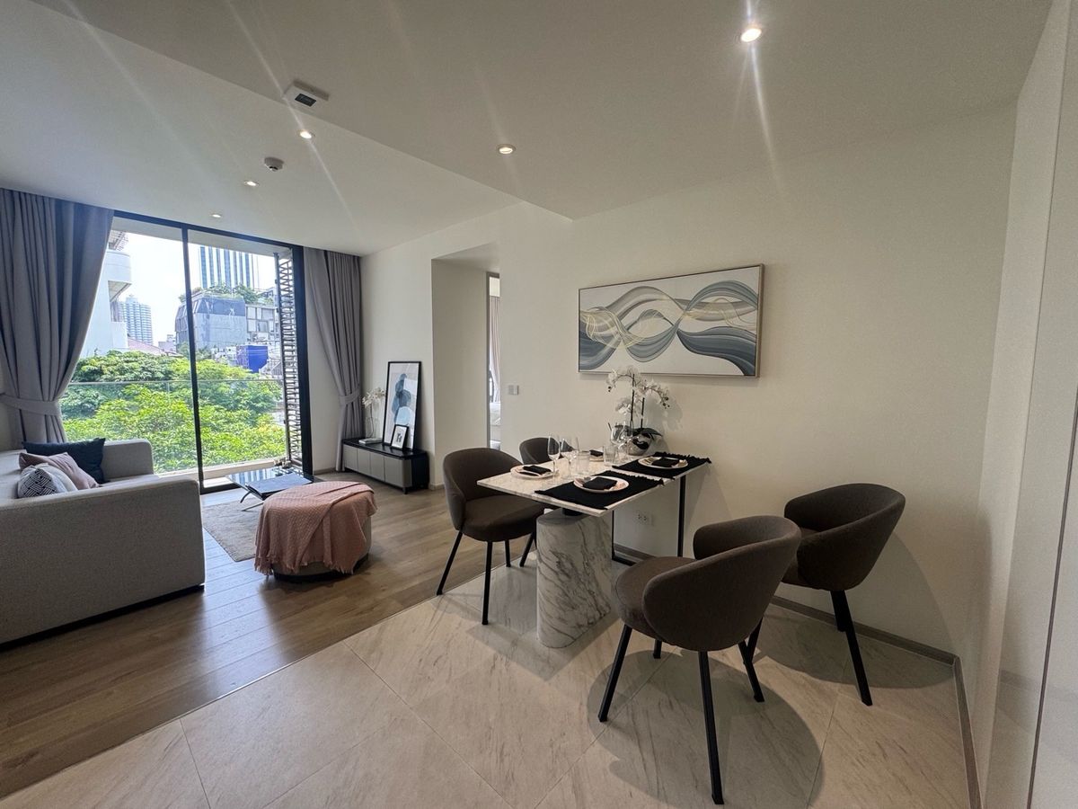 ขายคอนโดสุขุมวิท อโศก ทองหล่อ : Low Rise Condo Fynn Asoke 
2Bed2Bath 62Sq.m. start 11.59MB.(Fully Furnished) contact : 0646428664 Phat