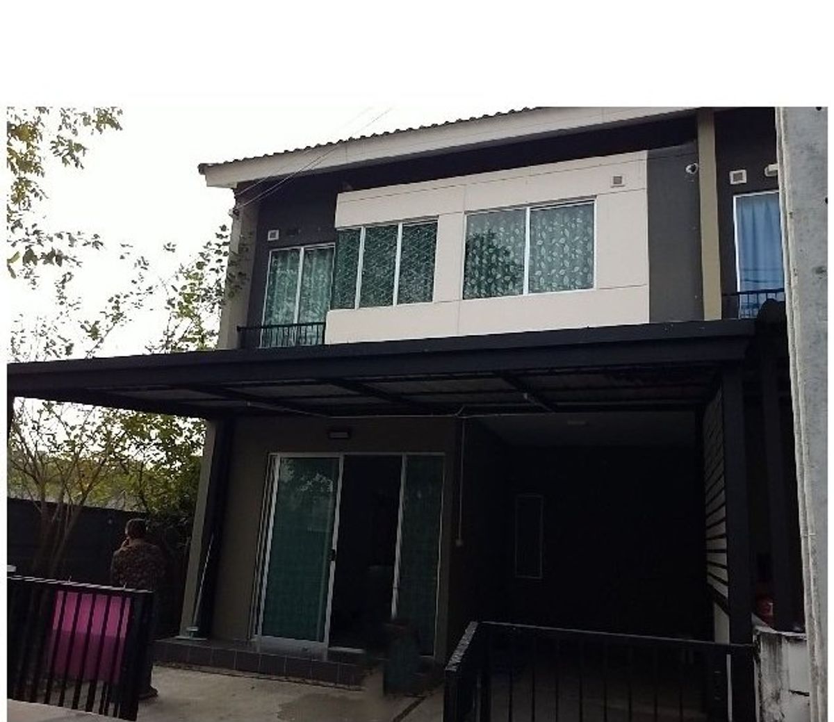 ขายทาวน์โฮมมีนบุรี-ร่มเกล้า : 🏡ทาวน์เฮ้าส์ บ้านพฤกษา 130 (หนองจอก-สุวินทวงศ์) หนองจอก 🚆การเดินทางสะดวก เชื่อมระหว่าง ถนนสุวินทวงศ์  กับ ถนนฉลองกรุง ใกล้ รถไฟฟ้าสายสีส้ม (สถานีสุวินทวงศ์)