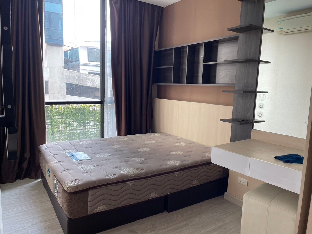 For SaleCondoRatchadapisek, Huaikwang, Suttisan : Selling with tenants Movenpick Residences Ekkamai Price 3,300,000 baht [Oms250501]