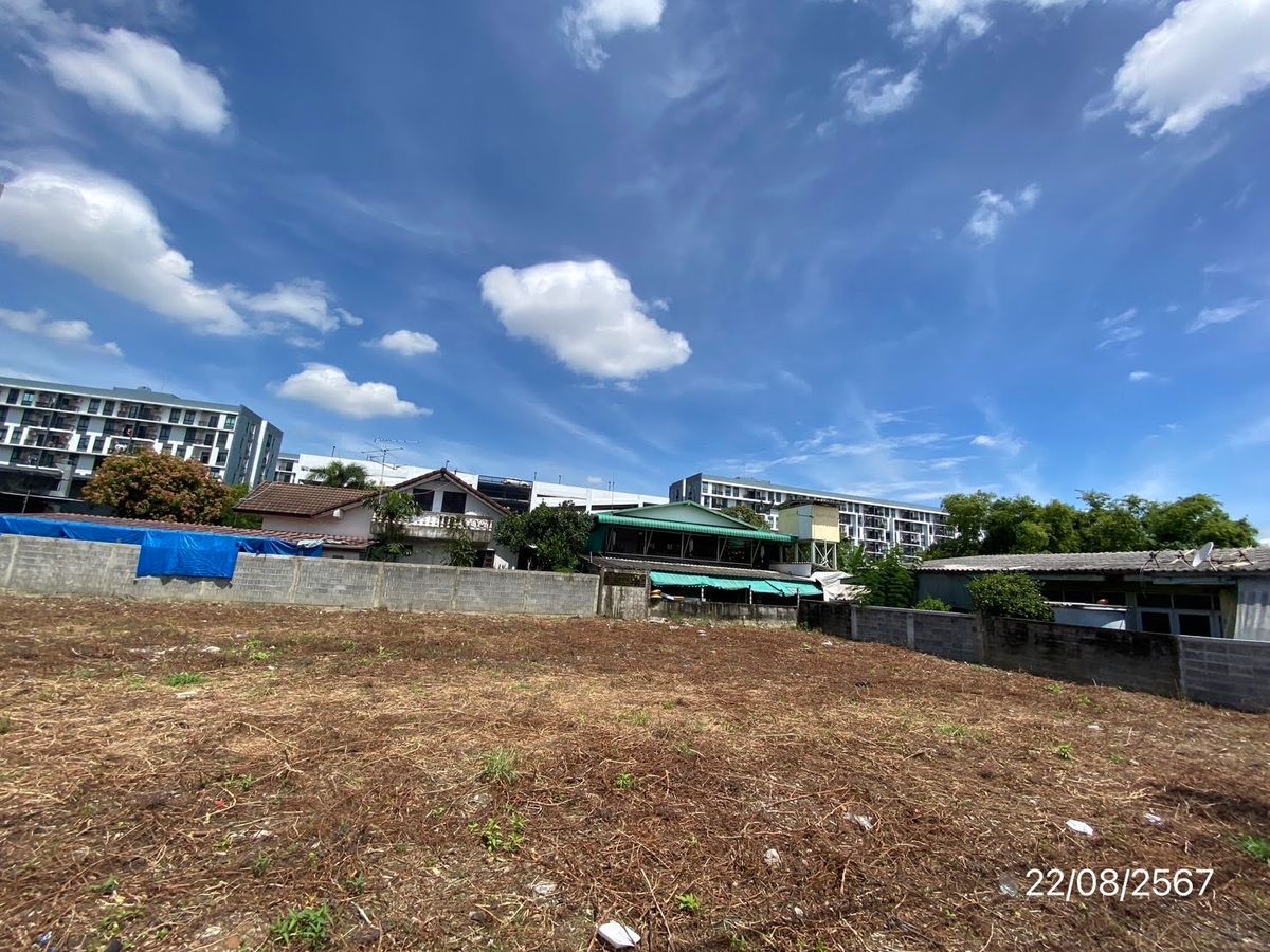 ขายที่ดินสุขุมวิท อโศก ทองหล่อ : ขายที่ดินสุขุมวิท 🏞️ แปลงสวย หน้ากว้าง 43 ม. 🏡 รูปสี่เหลี่ยมผืนผ้า