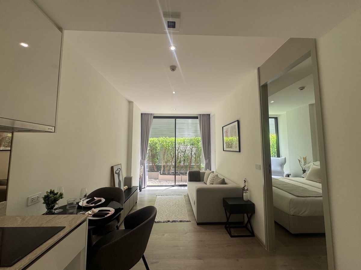 ขายคอนโดสุขุมวิท อโศก ทองหล่อ : Low Rise Condo Fynn Asoke 
1Bed 32Sq.m. start 5.9MB.
contact : 0646428664 Phat