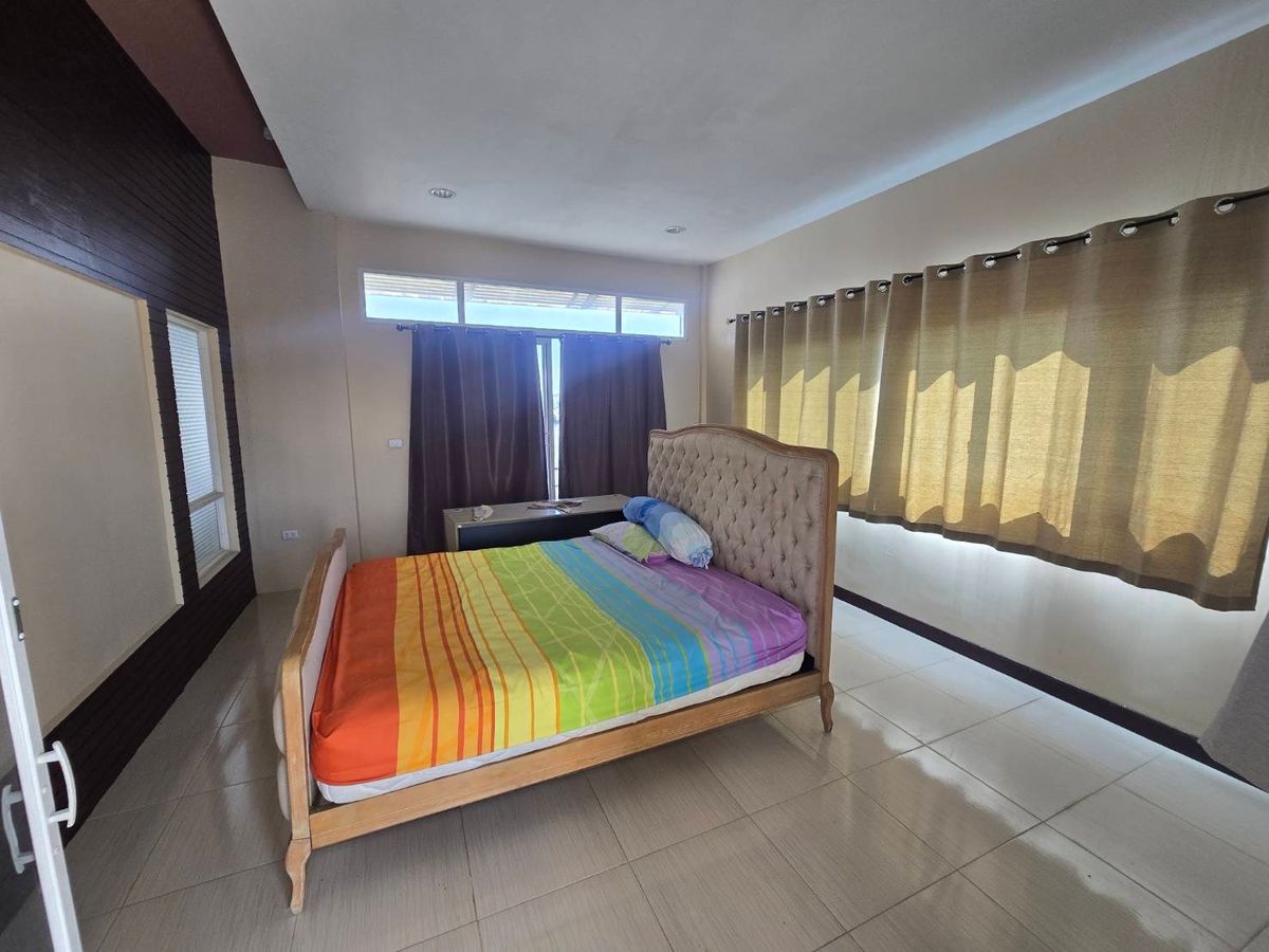 ขายบ้านมีนบุรี-ร่มเกล้า : พาร์คเวย์ ชาเล่ต์ รามคำแหง / 3 ห้องนอน (ขาย), Parkway Chalet Ramkhamhaeng / 3 Bedrooms (FOR SALE) AA376