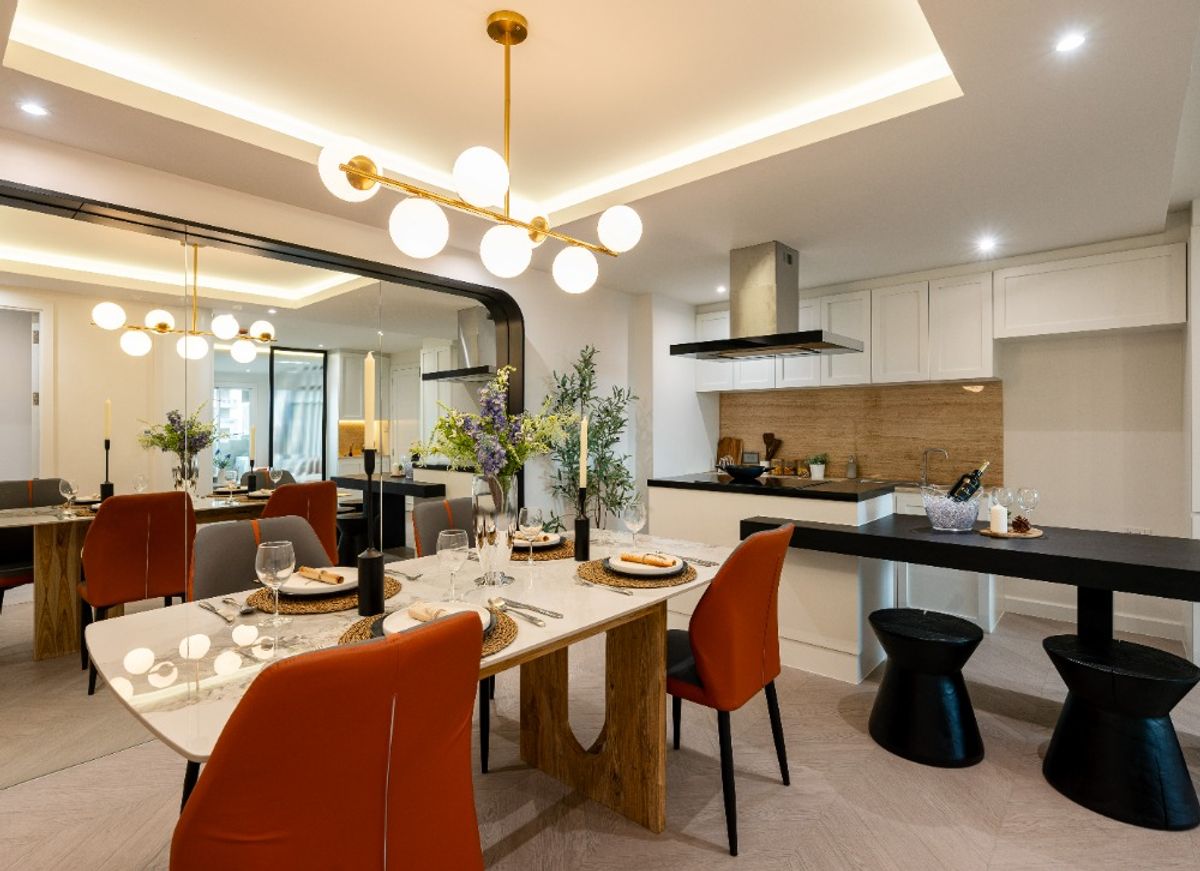 For SaleCondoSukhumvit, Asoke, Thonglor : JASPER EKKAMAI, a new renovated condo, Pet Friendly, is luxurious. Price 13.9 MB. Interested contact 092-6905445.