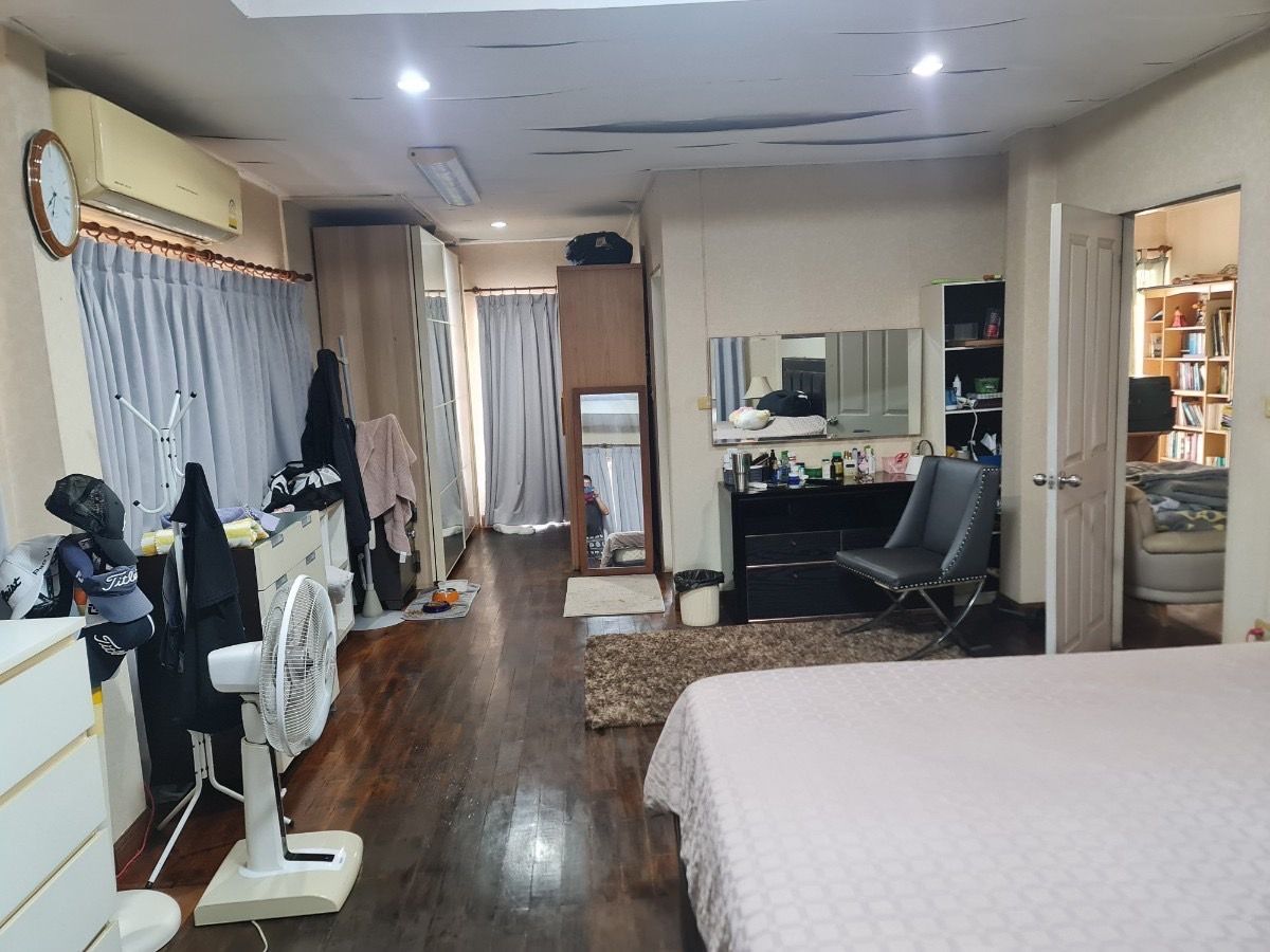 ขายบ้านมีนบุรี-ร่มเกล้า : บ้านเดี่ยวไซส์ใหญ่ ทำเลทอง ย่านรามคำแหง  🔥 เพอร์เฟค เพลส รามคำแหง 164 / 3 ห้องนอน (ขายพร้อมผู้เช่า), Perfect Place Ramkhamhaeng 164 / 3 Bedrooms (SALE WITH TENANT) AA398 