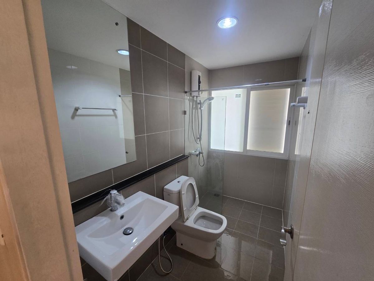 ขายบ้านมีนบุรี-ร่มเกล้า : พาร์คเวย์ ชาเล่ต์ รามคำแหง / 3 ห้องนอน (ขาย), Parkway Chalet Ramkhamhaeng / 3 Bedrooms (FOR SALE) AA376