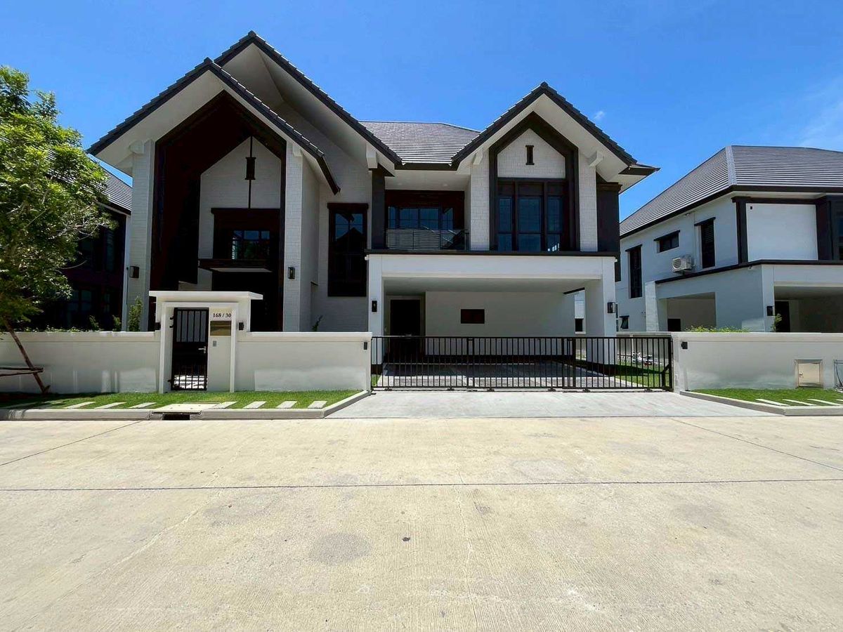 ให้เช่าบ้านบางนา แบริ่ง ลาซาล : บ้านเดี่ยวให้เช่า The City bangna 2 430 ตร.ม. ใกล้ เซ็นทรัล บางนา