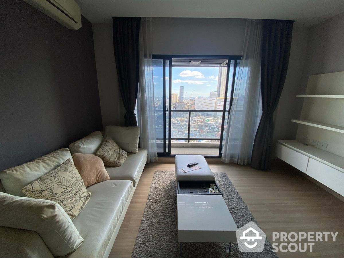 For RentCondoWongwianyai, Charoennakor : 2-BR Condo at Urbano Absolute near BTS Krung Thon Buri