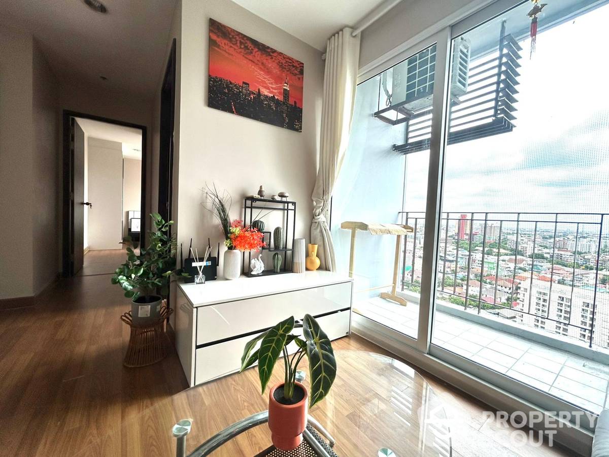 For RentCondoRatchadapisek, Huaikwang, Suttisan : 1-BR Condo at Diamond Ratchada near MRT Huai Khwang