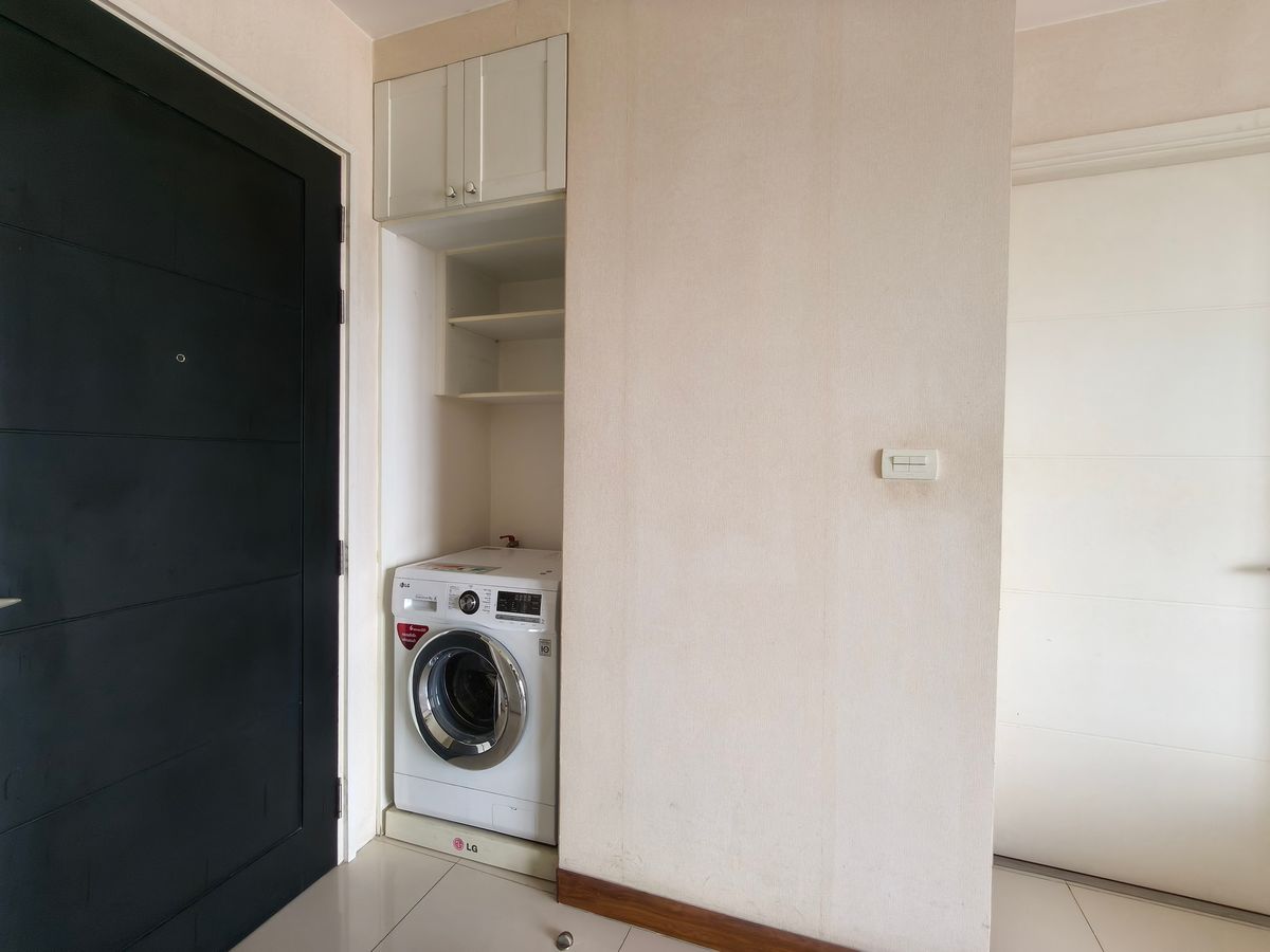 ให้เช่าคอนโดปิ่นเกล้า จรัญสนิทวงศ์ : ให้เช่าด่วน! Ivy Residence Pinklao ห้องใหญ่ 1 นอน 59 ตร.ม. เฟอร์ครบ ใกล้ MRT บางยี่ขัน ชีวิตดี๊ดี ใจกลางปิ่นเกล้า! 🌟