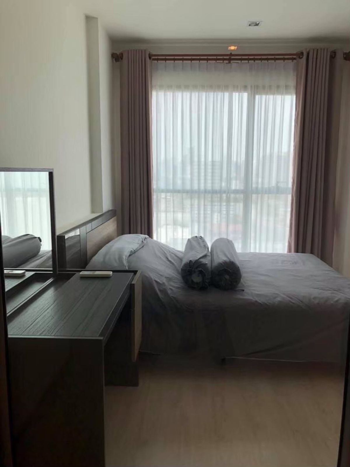 ให้เช่าคอนโดราชเทวี พญาไท : ให้เช่า Rhythm Rangnam  1bed 35 sqm ว่างพร้อมเข้าอยู่