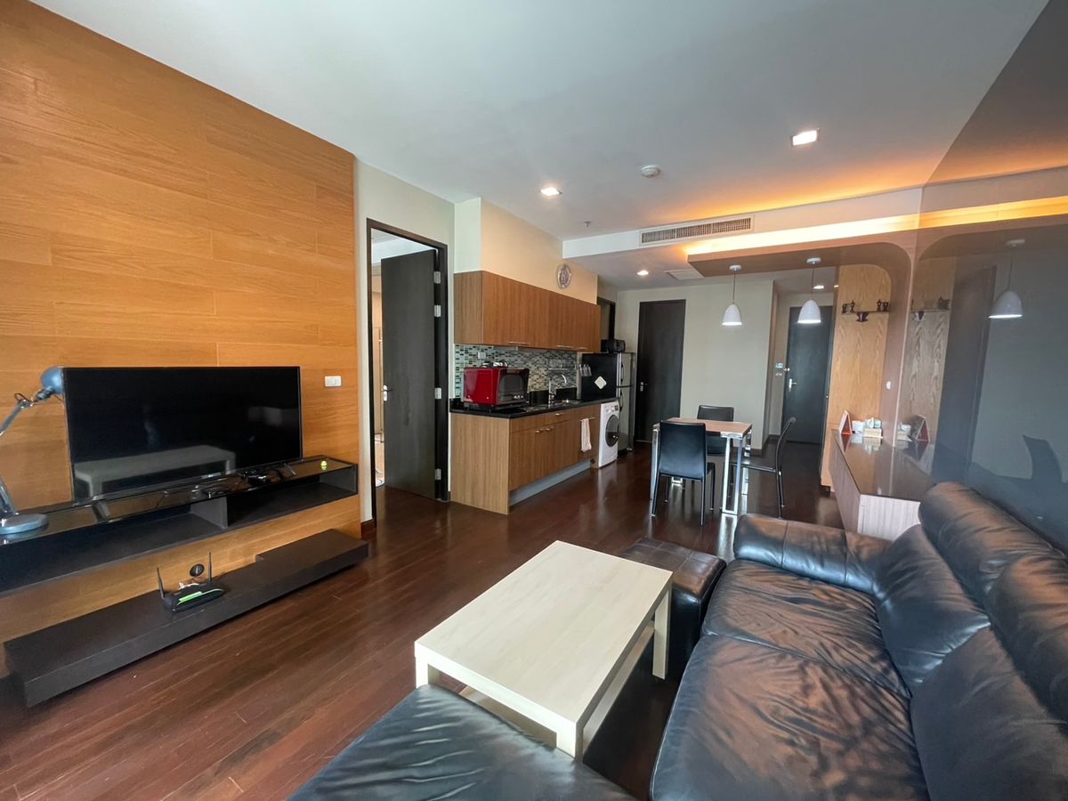 ให้เช่าคอนโดวิทยุ ชิดลม หลังสวน : ให้เช่าห้องสวย โครงการ The Address Chidlom ใกล้ CTW สนใจติดต่อ 0974244615