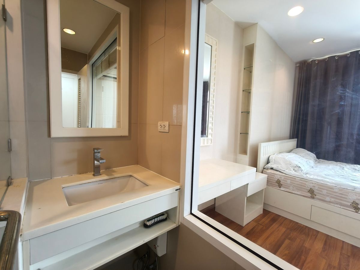 ให้เช่าคอนโดปิ่นเกล้า จรัญสนิทวงศ์ : ให้เช่าด่วน! Ivy Residence Pinklao ห้องใหญ่ 1 นอน 59 ตร.ม. เฟอร์ครบ ใกล้ MRT บางยี่ขัน ชีวิตดี๊ดี ใจกลางปิ่นเกล้า! 🌟