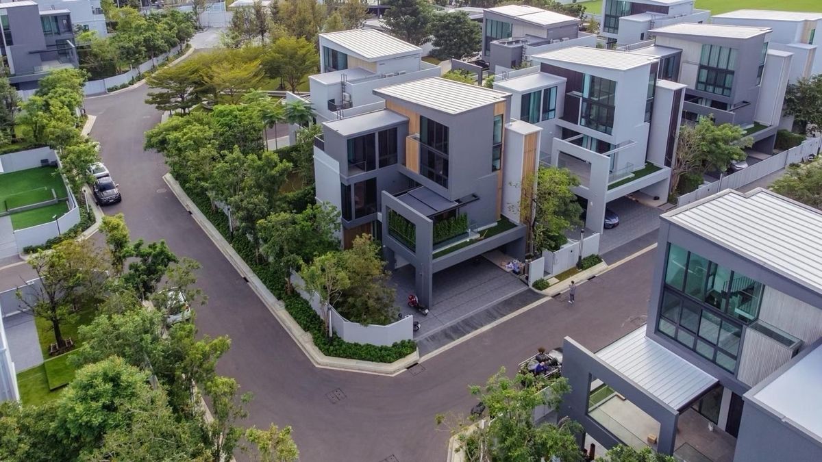 ให้เช่าบ้านพัฒนาการ ศรีนครินทร์ : Vive Krungthep Kreetha 2 (Detached House) 🏡🏡